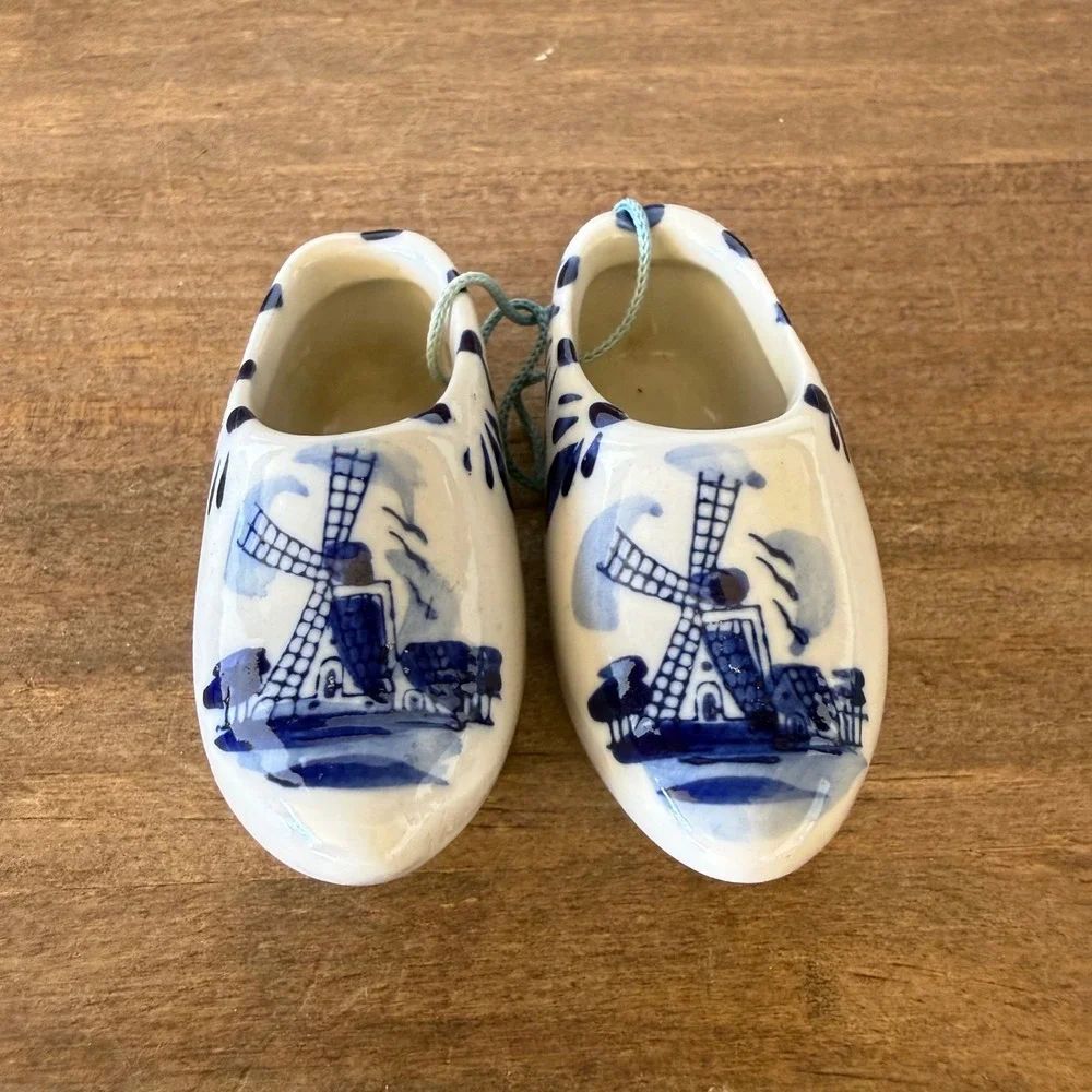Vintage Blue White Ceramic Dutch Clogs Windmill Miniature Figurine Ornament